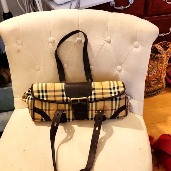 Burberry Tan and Brown Belt Bag with Iconic Check Design - Picture 1 of 5